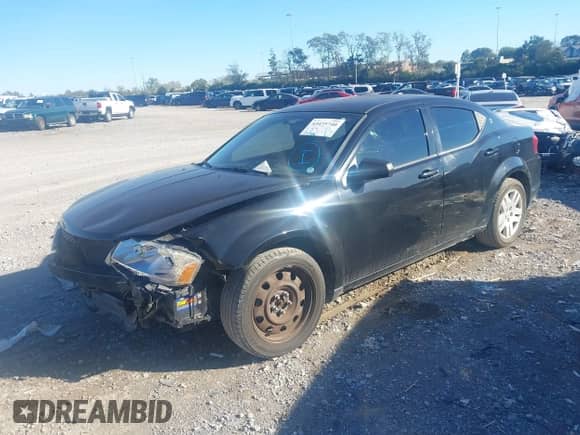 2012 Dodge Avenger SE с VIN 1C3CDZAB1CN192823, выставлен на аукционе IAAI как лот 43475740 с пробегом 177 391 миль миль и . История ставок и продаж доступна на DreamBid. Изображение 18.