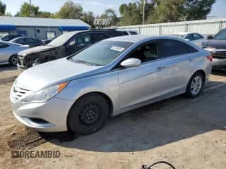 2013 Hyundai Sonata GLS с VIN 5NPEB4AC8DH541984, выставлен на аукционе Copart как лот 82596005 с пробегом 161 144 миль миль и Чистый • Clean title. История ставок и продаж доступна на DreamBid. Изображение 1.
