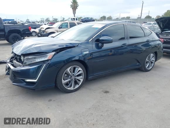 ✅ 2018 Honda Clarity • VIN: JHMZC5F15JC019394 • Lot: 43261290. Wystawiony na IAAI z przebiegiem 168 775 mil. Bezpłatny archiwum sprzedaży aukcyjnych z USA i szczegółowy raport historii pojazdu na DreamBid. Zdjęcie 2.