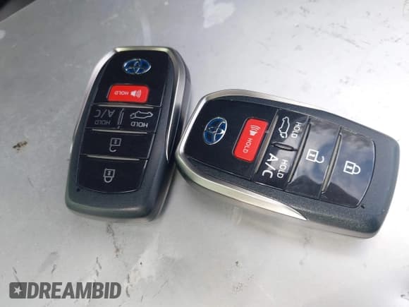 ✅ 2022 Toyota RAV4 SE • VIN: JTMAB3FV3ND108390 • Lot: 43113880. Wystawiony na IAAI z przebiegiem 86 767 mil. Bezpłatny archiwum sprzedaży aukcyjnych z USA i szczegółowy raport historii pojazdu na DreamBid. Zdjęcie 11.