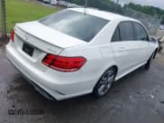✅ 2016 Mercedes-Benz E 350 Luxury • VIN: WDDHF8JB6GB254090 • Lot: 42481725. Wystawiony na IAAI z przebiegiem 104 359 mil. Bezpłatny archiwum sprzedaży aukcyjnych z USA i szczegółowy raport historii pojazdu na DreamBid. Zdjęcie 4.
