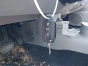 ✅ 2002 Volkswagen Beetle GLS • VIN: 3VWCD21C12M406596 • Lot: 41774886. Wystawiony na IAAI z przebiegiem 214 228 mil. Bezpłatny archiwum sprzedaży aukcyjnych z USA i szczegółowy raport historii pojazdu na DreamBid. Zdjęcie 11.