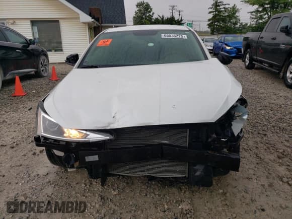✅ 2019 Hyundai Elantra SE • VIN: 5NPD74LF9KH444150 • Lot: 65036225. Listed on Copart with 81,327 mi. Free auction sales archive from the USA and detailed vehicle history report at DreamBid. Image 5.