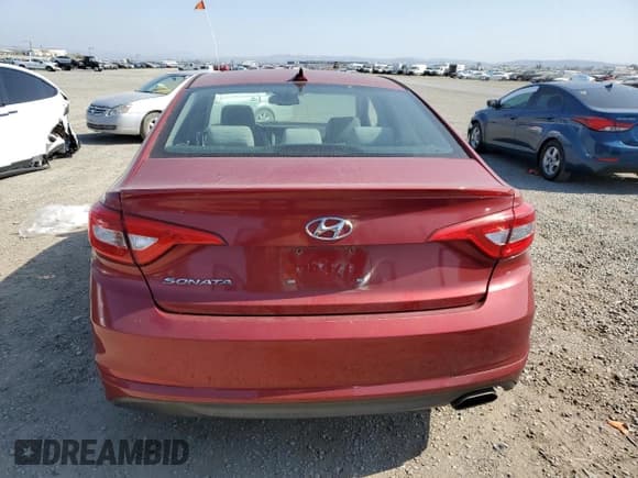 ✅ 2016 Hyundai Sonata SE • VIN: 5NPE24AFXGH349061 • Lot: 62238535. Wystawiony na Copart z przebiegiem 111 609 mil. Bezpłatny archiwum sprzedaży aukcyjnych z USA i szczegółowy raport historii pojazdu na DreamBid. Zdjęcie 6.