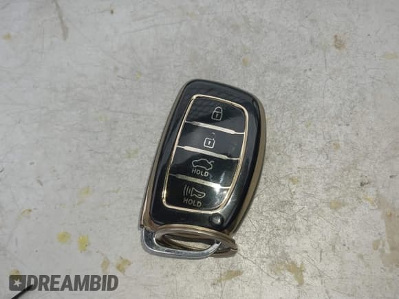 ✅ 2019 Hyundai Ioniq Blue • VIN: KMHC65LC4KU168374 • Lot: 40783781. Wystawiony na IAAI z przebiegiem 97 000 mil. Bezpłatny archiwum sprzedaży aukcyjnych z USA i szczegółowy raport historii pojazdu na DreamBid. Zdjęcie 11.