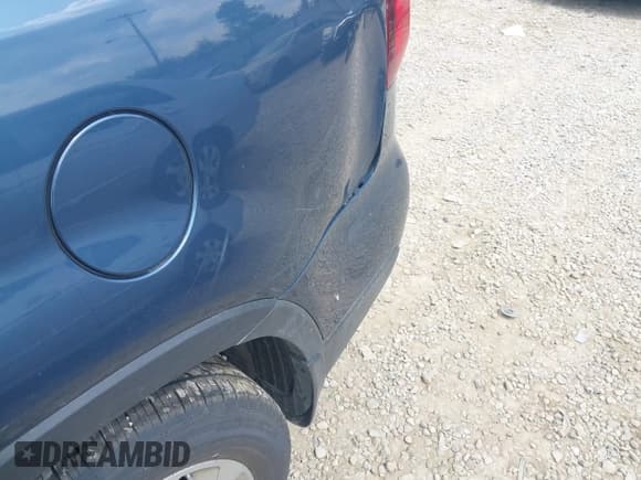 ✅ 2015 Kia Sorento EX • VIN: 5XYKUDA71FG599980 • Lot: 42562861. Wystawiony na IAAI z przebiegiem 123 657 mil. Bezpłatny archiwum sprzedaży aukcyjnych z USA i szczegółowy raport historii pojazdu na DreamBid. Zdjęcie 12.