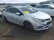 2017 Chevrolet Cruze LS с VIN 1G1BB5SM3H7280525, выставлен на аукционе IAAI как лот 42300497 с пробегом 70 890 миль миль и . История ставок и продаж доступна на DreamBid. Изображение 1.