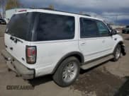 ✅ 2001 Ford Expedition Eddie Bauer • VIN: 1FMFU18LX1LA81622 • Lot: 51681015. Wystawiony na Copart z przebiegiem 229 038 mil. Bezpłatny archiwum sprzedaży aukcyjnych z USA i szczegółowy raport historii pojazdu na DreamBid. Zdjęcie 3.