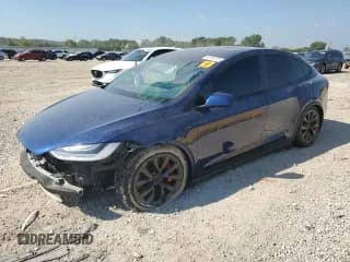 ✅ 2023 Tesla Model X Plaid • VIN: 7SAXCBE60PF395469 • Lot: 69798775. Wystawiony na Copart z przebiegiem 30 189 mil. Bezpłatny archiwum sprzedaży aukcyjnych z USA i szczegółowy raport historii pojazdu na DreamBid. Zdjęcie 1.