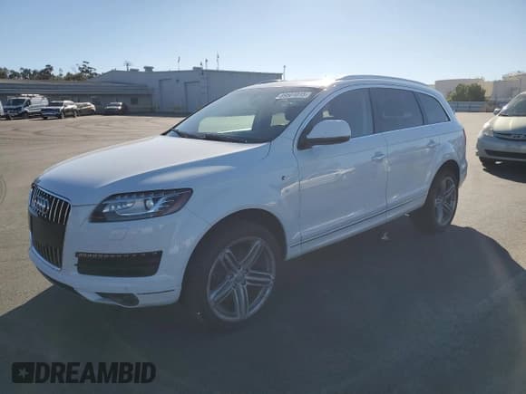 ✅ 2014 Audi Q7 Premium Plus • VIN: WA1LGAFE2ED007656 • Лот: 89501015. Опубликован ранее на Copart с пробегом 109 481 миль. Бесплатный доступ к архиву аукционных продаж из США и подробный отчёт об истории автомобиля на DreamBid. Изображение 1.