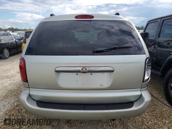 ✅ 2004 Chrysler Town & Country • VIN: 1C8GP45R54B549047 • Лот: 74229214. Опубликован ранее на Copart с пробегом 124 566 миль. Бесплатный доступ к архиву аукционных продаж из США и подробный отчёт об истории автомобиля на DreamBid. Изображение 6.