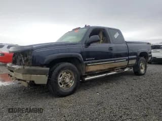 ✅ 2006 Chevrolet Silverado 2500HD Work Truck • VIN: 1GCHK29U26E121610 • Lot: 51782575. Wystawiony na Copart z przebiegiem Nie podano. Bezpłatny archiwum sprzedaży aukcyjnych z USA i szczegółowy raport historii pojazdu na DreamBid. Zdjęcie 1.