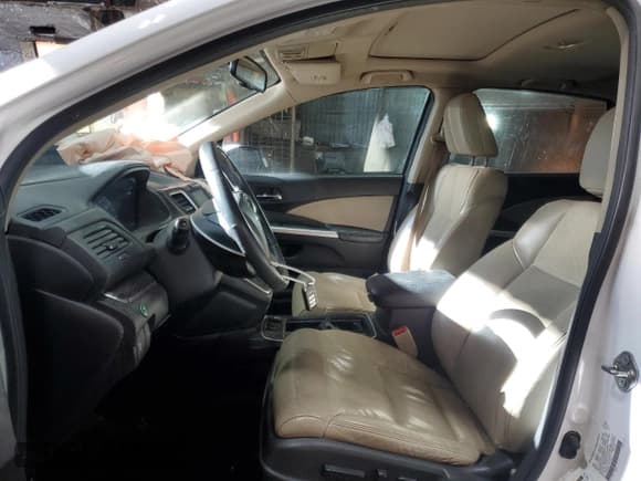 ✅ 2016 Honda CR-V EX-L • VIN: 5J6RM4H72GL022914 • Lot: 90598775. Wystawiony na Copart z przebiegiem 168 695 mil. Bezpłatny archiwum sprzedaży aukcyjnych z USA i szczegółowy raport historii pojazdu na DreamBid. Zdjęcie 7.