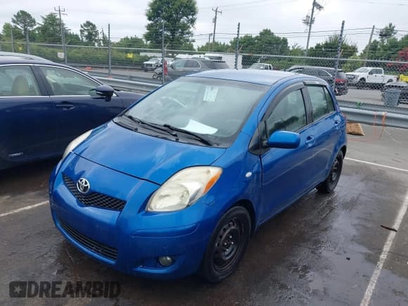 ✅ 2011 Toyota Yaris • VIN: JTDKT4K36B5329645 • Lot: 42712150. Wystawiony na IAAI z przebiegiem 244 580 mil. Bezpłatny archiwum sprzedaży aukcyjnych z USA i szczegółowy raport historii pojazdu na DreamBid. Zdjęcie 18.