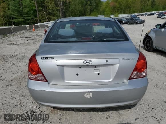 ✅ 2004 Hyundai Elantra GLS • VIN: KMHDN46D14U783666 • Lot: 56871995. Wystawiony na Copart z przebiegiem 144 395 mil. Bezpłatny archiwum sprzedaży aukcyjnych z USA i szczegółowy raport historii pojazdu na DreamBid. Zdjęcie 6.