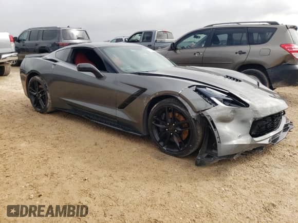 2016 Chevrolet Corvette Z51 1LT z VIN 1G1YH2D70G5120921, wystawiony jako Copart lot #45147865 z przebiegiem Nie podano mil oraz Szkoda całkowita • Salvage title. Historia ofert i sprzedaży dostępna na DreamBid. Obrazek 4.