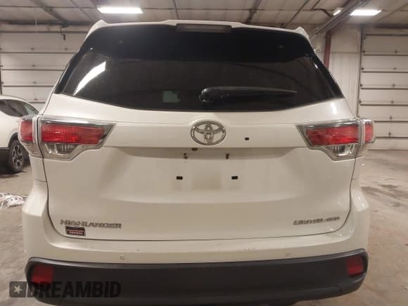 ✅ 2015 Toyota Highlander Limited Platinum • VIN: 5TDDKRFH6FS192561 • Лот: 43653893. Опубликован ранее на IAAI с пробегом 138 626 миль. Бесплатный доступ к архиву аукционных продаж из США и подробный отчёт об истории автомобиля на DreamBid. Изображение 16.