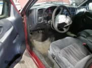 ✅ 1999 Chevrolet S-10 LS • VIN: 1GCCS19X9XK105017 • Лот: 81113464. Опубликован ранее на Copart с пробегом 210 892 миль. Бесплатный доступ к архиву аукционных продаж из США и подробный отчёт об истории автомобиля на DreamBid. Изображение 8.