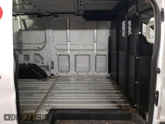 ✅ 2018 Ford Transit • VIN: 1FTYR1YM5JKA58794 • Лот: 51187265. Опубликован ранее на Copart с пробегом 121 489 миль. Бесплатный доступ к архиву аукционных продаж из США и подробный отчёт об истории автомобиля на DreamBid. Изображение 10.