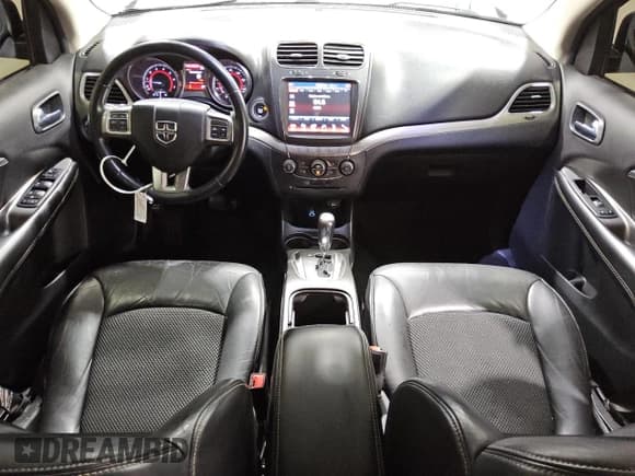 ✅ 2020 Dodge Journey Crossroad • VIN: 3C4PDCGB1LT263522 • Lot: 80511295. Wystawiony na Copart z przebiegiem 100 950 mil. Bezpłatny archiwum sprzedaży aukcyjnych z USA i szczegółowy raport historii pojazdu na DreamBid. Zdjęcie 8.