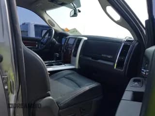 ✅ 2010 Dodge 1500 Sport • VIN: 1D7RV1CT1AS131700 • Lot: 42396267. Wystawiony na IAAI z przebiegiem 207 969 mil. Bezpłatny archiwum sprzedaży aukcyjnych z USA i szczegółowy raport historii pojazdu na DreamBid. Zdjęcie 5.