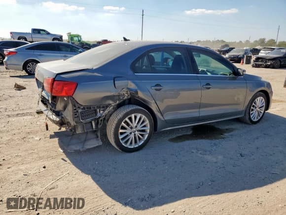 ✅ 2012 Volkswagen Jetta SEL • VIN: 3VWLX7AJ7CM321640 • Lot: 82423825. Listed on Copart with 143,831 mi. Free auction sales archive from the USA and detailed vehicle history report at DreamBid. Image 3.