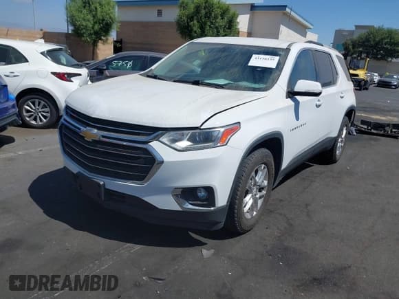 ✅ 2018 Chevrolet Traverse LT Cloth • VIN: 1GNERGKW2JJ165735 • Lot: 43156155. Wystawiony na IAAI z przebiegiem 96 583 mil. Bezpłatny archiwum sprzedaży aukcyjnych z USA i szczegółowy raport historii pojazdu na DreamBid. Zdjęcie 19.