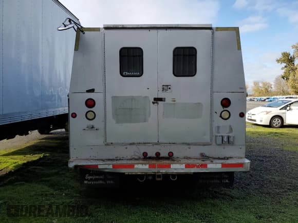 ✅ 2002 Ford F-450 XL • VIN: 1FDXF46F72EB01473 • Lot: 93685535. Listed on Copart with 249,718 mi. Free auction sales archive from the USA and detailed vehicle history report at DreamBid. Image 6.