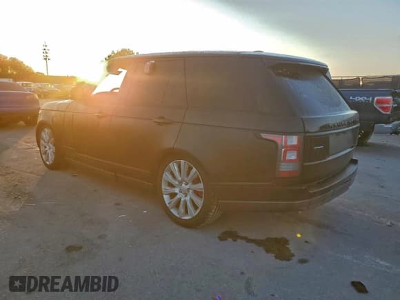 ✅ 2014 Land Rover Range Rover Supercharged • VIN: SALGS2EFXEA135109 • Lot: 94980355. Wystawiony na Copart z przebiegiem 110 686 mil. Bezpłatny archiwum sprzedaży aukcyjnych z USA i szczegółowy raport historii pojazdu na DreamBid. Zdjęcie 2.