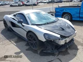 ✅ 2019 McLaren 570S • VIN: SBM13DAA2KW006285 • Лот: 41774081. Опубликован ранее на IAAI с пробегом 24 032 миль. Бесплатный доступ к архиву аукционных продаж из США и подробный отчёт об истории автомобиля на DreamBid. Изображение 1.