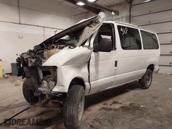 ✅ 2008 Ford Econoline Passenger XL • VIN: 1FBNE31L48DB24380 • Лот: 40357133. Опубликован ранее на IAAI с пробегом 241 539 миль. Бесплатный доступ к архиву аукционных продаж из США и подробный отчёт об истории автомобиля на DreamBid. Изображение 2.
