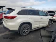 ✅ 2017 Toyota Highlander Hybrid LE • VIN: 5TDBGRFH9HS025073 • Лот: 84342294. Опубликован ранее на Copart с пробегом Не указан. Бесплатный доступ к архиву аукционных продаж из США и подробный отчёт об истории автомобиля на DreamBid. Изображение 3.