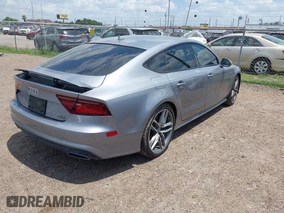 ✅ 2016 Audi A7 Prestige • VIN: WAU2GAFC7GN168658 • Lot: 42425666. Listed on IAAI with 49,840 mi. Free auction sales archive from the USA and detailed vehicle history report at DreamBid. Image 4.