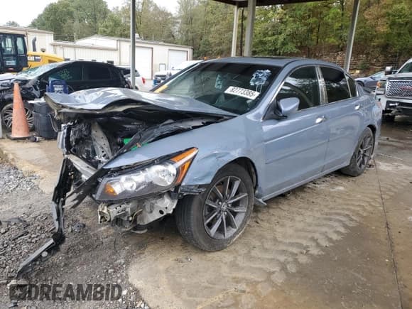 ✅ 2011 Honda Accord EX-L • VIN: 5KBCP3F82BB001339 • Lot: 82773385. Wystawiony na Copart z przebiegiem Nie podano. Bezpłatny archiwum sprzedaży aukcyjnych z USA i szczegółowy raport historii pojazdu na DreamBid. Zdjęcie 1.