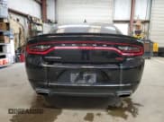 ✅ 2015 Dodge Charger Road/Track • VIN: 2C3CDXCT6FH738104 • Lot: 85203615. Wystawiony na Copart z przebiegiem 128 415 mil. Bezpłatny archiwum sprzedaży aukcyjnych z USA i szczegółowy raport historii pojazdu na DreamBid. Zdjęcie 6.