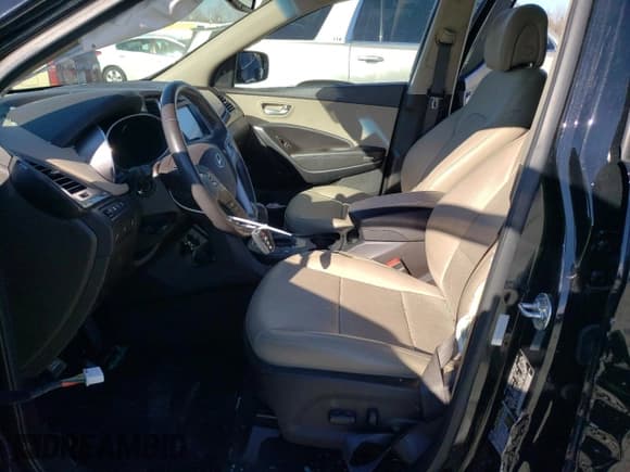 ✅ 2017 Hyundai Santa Fe 2.4L • VIN: 5XYZUDLB5HG473589 • Лот: 72361582. Опубликован ранее на Copart с пробегом 63 126 миль. Бесплатный доступ к архиву аукционных продаж из США и подробный отчёт об истории автомобиля на DreamBid. Изображение 7.