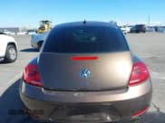 ✅ 2014 Volkswagen Beetle 2.0L TDI w/Sun/Sound/Nav • VIN: 3VWJL7AT1EM617082 • Лот: 43442124. Опубликован ранее на IAAI с пробегом 110 037 миль. Бесплатный доступ к архиву аукционных продаж из США и подробный отчёт об истории автомобиля на DreamBid. Изображение 17.