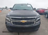 ✅ 2019 Chevrolet Suburban LT • VIN: 1GNSCHKCXKR356581 • Lot: 43382678. Wystawiony na IAAI z przebiegiem 112 699 mil. Bezpłatny archiwum sprzedaży aukcyjnych z USA i szczegółowy raport historii pojazdu na DreamBid. Zdjęcie 13.