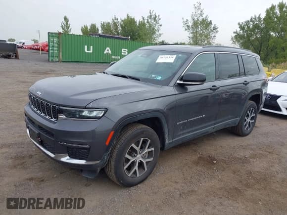 ✅ 2024 Jeep Grand Cherokee Limited • VIN: 1C4RJKBG1R8514173 • Lot: 43253334. Listed on IAAI with 13,989 mi. Free auction sales archive from the USA and detailed vehicle history report at DreamBid. Image 2.