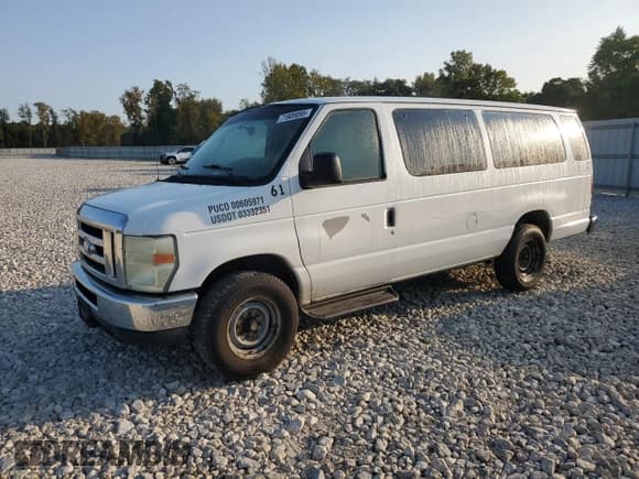 ✅ 2009 Ford Econoline Passenger XL • VIN: 1FBSS31L19DA40028 • Lot: 71809095. Listed on Copart with 104,389 mi. Free auction sales archive from the USA and detailed vehicle history report at DreamBid. Image 1.