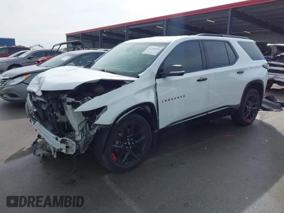 ✅ 2018 Chevrolet Traverse Premier • VIN: 1GNEVJKW7JJ252524 • Lot: 43318243. Wystawiony na IAAI z przebiegiem 118 153 mil. Bezpłatny archiwum sprzedaży aukcyjnych z USA i szczegółowy raport historii pojazdu na DreamBid. Zdjęcie 19.