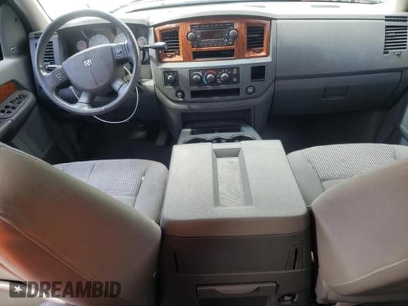 ✅ 2006 Dodge 1500 SLT • VIN: 1D7HU18206S708674 • Лот: 62305444. Опубликован ранее на Copart с пробегом 140 416 миль. Бесплатный доступ к архиву аукционных продаж из США и подробный отчёт об истории автомобиля на DreamBid. Изображение 8.