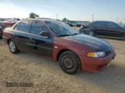 ✅ 2000 Mitsubishi Mirage DE • VIN: JA3AY26C0YU033500 • Lot: 84643425. Wystawiony na Copart z przebiegiem 213 374 mil. Bezpłatny archiwum sprzedaży aukcyjnych z USA i szczegółowy raport historii pojazdu na DreamBid. Zdjęcie 4.