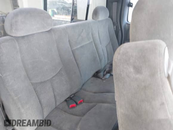 ✅ 2004 Chevrolet Silverado 1500 LS • VIN: 2GCEC19V241168072 • Lot: 43527884. Wystawiony na IAAI z przebiegiem Nie podano mil. Skorzystaj z bezpłatnego archiwum sprzedaży aukcyjnych z USA i zobacz szczegółowy raport historii pojazdu na DreamBid. Zdjęcie 8.