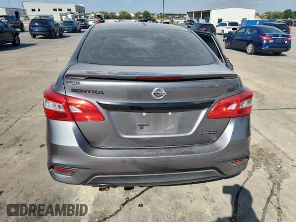 ✅ 2018 Nissan Sentra SR • VIN: 3N1AB7AP6JY235905 • Лот: 87078395. Опубликован ранее на Copart с пробегом 98 803 миль. Бесплатный доступ к архиву аукционных продаж из США и подробный отчёт об истории автомобиля на DreamBid. Изображение 6.