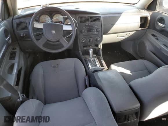 2005 Dodge Magnum SE with VIN 2D4FV48T65H598943, listed as a Copart auction lot 49665855 with 101,486 mi miles and Clean title. Bid and sale history available at DreamBid. Image 8.