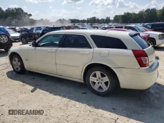 ✅ 2005 Dodge Magnum SE • VIN: 2D4FV48V45H647770 • Lot: 72318254. Listed on Copart with 189,772 mi. Free auction sales archive from the USA and detailed vehicle history report at DreamBid. Image 2.