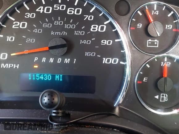 ✅ 2017 Chevrolet Express Cargo • VIN: 1GCWGAFG3H1350048 • Lot: 41881164. Wystawiony na IAAI z przebiegiem 115 430 mil. Bezpłatny archiwum sprzedaży aukcyjnych z USA i szczegółowy raport historii pojazdu na DreamBid. Zdjęcie 16.