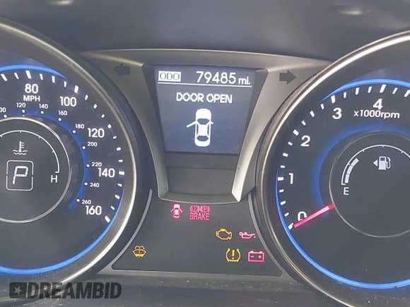 ✅ 2013 Hyundai Genesis Coupe 2.0T • VIN: KMHHT6KD2DU099816 • Lot: 42847607. Wystawiony na IAAI z przebiegiem 79 485 mil. Bezpłatny archiwum sprzedaży aukcyjnych z USA i szczegółowy raport historii pojazdu na DreamBid. Zdjęcie 7.