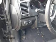 ✅ 2011 GMC Acadia SL • VIN: 1GKKRNED7BJ300014 • Лот: 43795561. Опубликован ранее на IAAI с пробегом 146 240 миль. Бесплатный доступ к архиву аукционных продаж из США и подробный отчёт об истории автомобиля на DreamBid. Изображение 17.